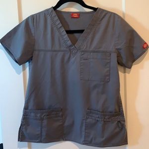 Dickies Gen Flex Women’s Scrub Top Size XS